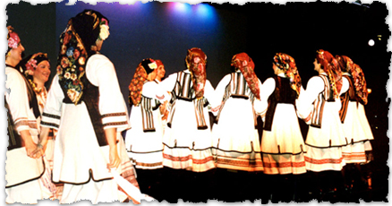 Women dancers on stage!